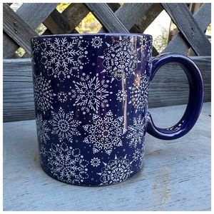 Chic & Tonic Blue Snowflake Mug